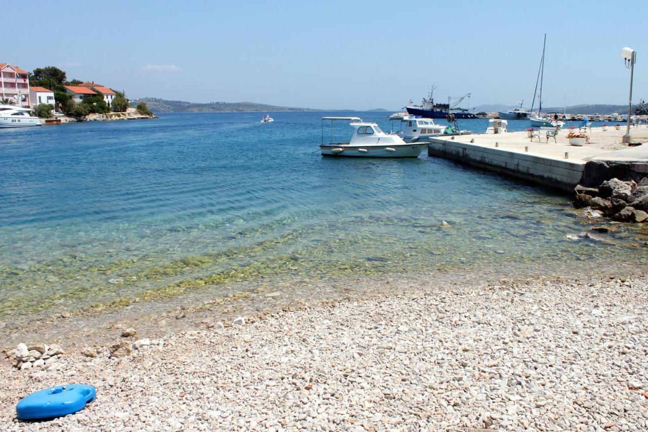 Apartments With A Parking Space Sali, Dugi Otok - 8136 Εξωτερικό φωτογραφία