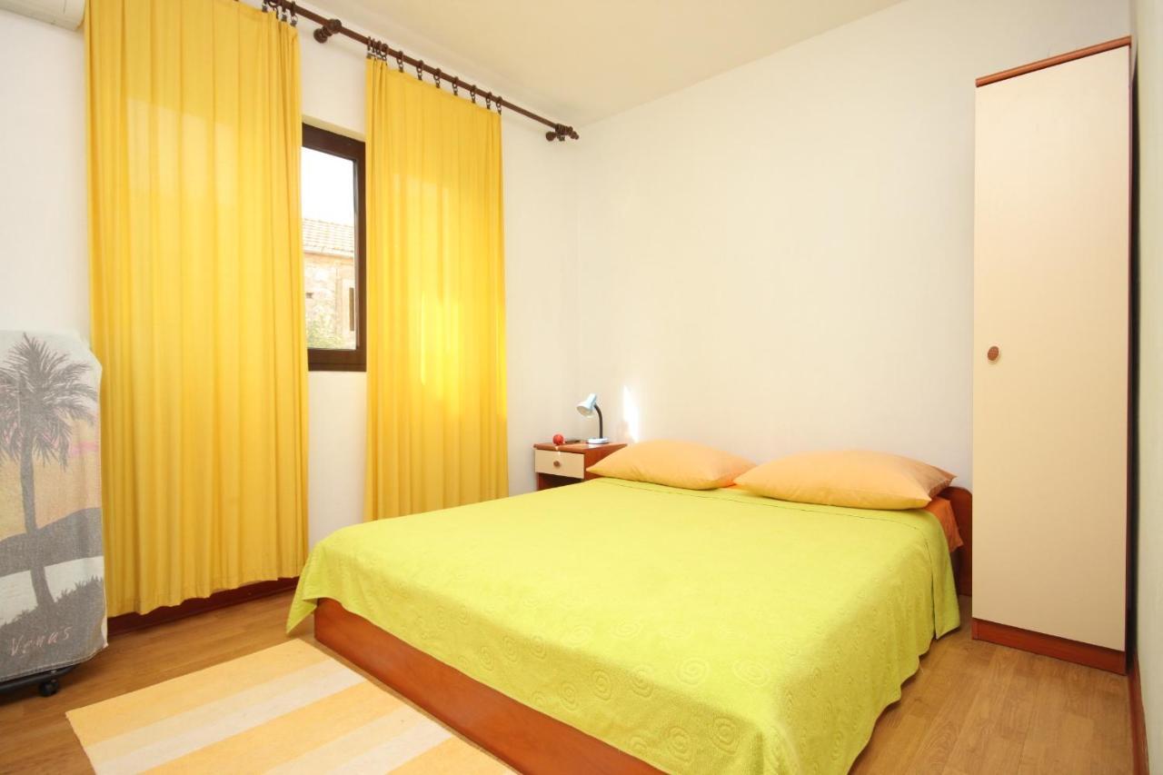 Apartments With A Parking Space Sali, Dugi Otok - 8136 Εξωτερικό φωτογραφία